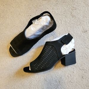 NWT Sonoma Women's Vitalize Ortholite Heels (Lina Style, Size 9 wide)